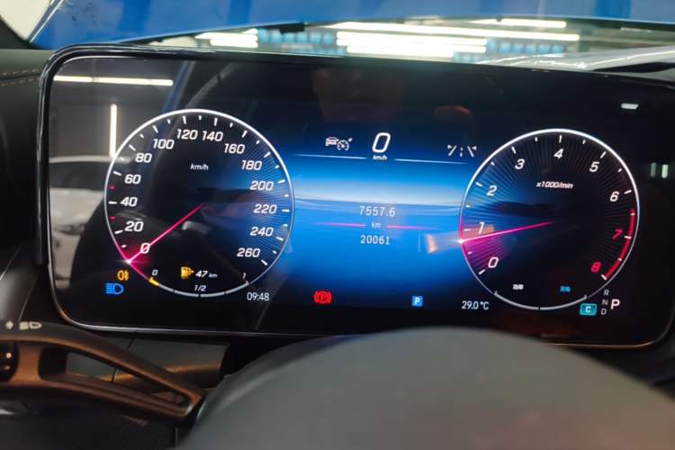 Used Mercedes-Benz GLC 2023 GLC 300 L 4MATIC Dynamic Edition 5-seater Instrument Cluster