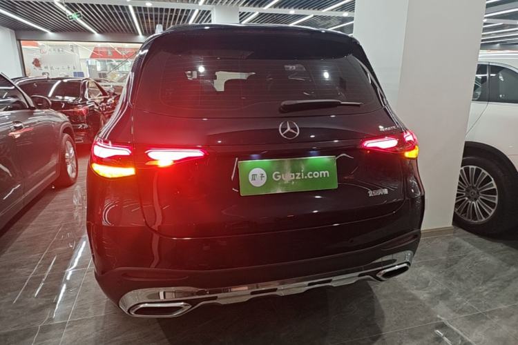Used Mercedes-Benz GLC 2023 Facelift GLC 260 L 4MATIC Luxury Version 5 Seats Rear
