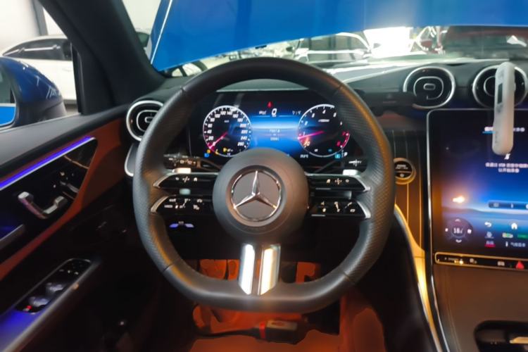 Used Mercedes-Benz GLC 2023 GLC 300 L 4MATIC Dynamic Edition 5-seater Steering Wheel