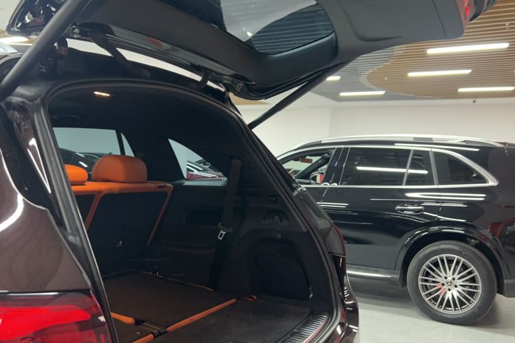Used Mercedes-Benz GLC 2023 GLC 300 L 4MATIC Luxury 7-Seater Trunk