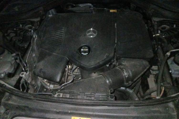 Used Mercedes-Benz GLC 2023 GLC 300 L 4MATIC Luxury 7-Seater Engine Bay