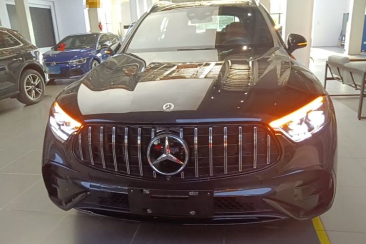 Used Mercedes-Benz GLC 2023 GLC 300 L 4MATIC Luxury 7-Seater Front
