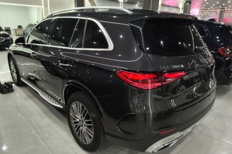 Used Mercedes-Benz GLC 2023 Refreshed GLC 300 L 4MATIC Dynamic Edition 5 Seats Rear Left 45 Deg
