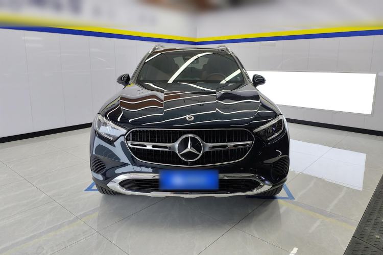 Used Mercedes-Benz GLC 2023 GLC 260 L 4MATIC Dynamic Edition 5-seater Front