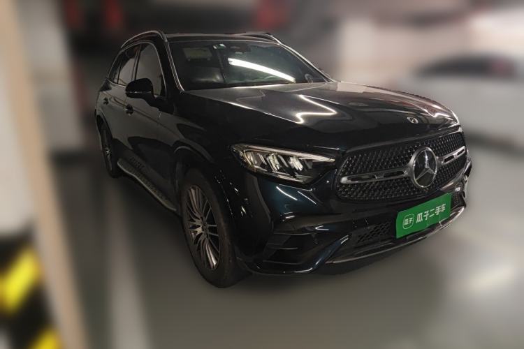Used Mercedes-Benz GLC 2023 GLC 300 L 4MATIC Dynamic Edition 5-seater Front Right 45 Deg