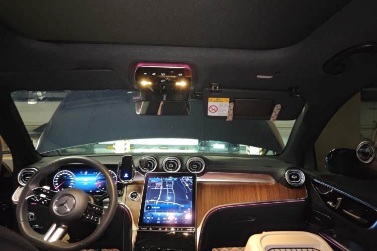 Used Mercedes-Benz GLC 2023 GLC 300 L 4MATIC Dynamic Edition 5-seater Headliner