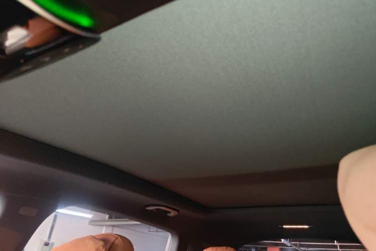 Used Mercedes-Benz GLC 2023 Refreshed GLC 300 L 4MATIC Dynamic Version 7-Seater Headliner