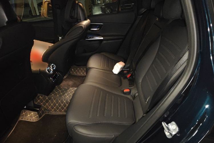Used Mercedes-Benz GLC 2023 GLC 300 L 4MATIC Dynamic Edition 5-seater Left Rear Seat