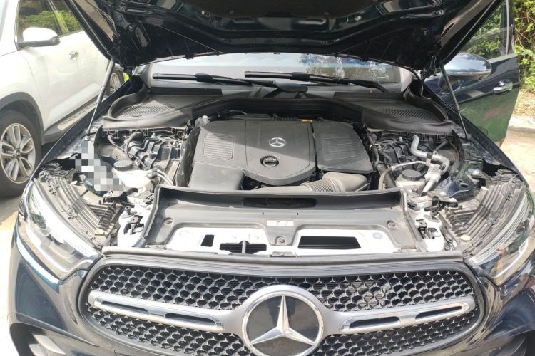 Used Mercedes-Benz GLC 2023 Refreshed GLC 300 L 4MATIC Luxury Version 7 Seats Engine Bay