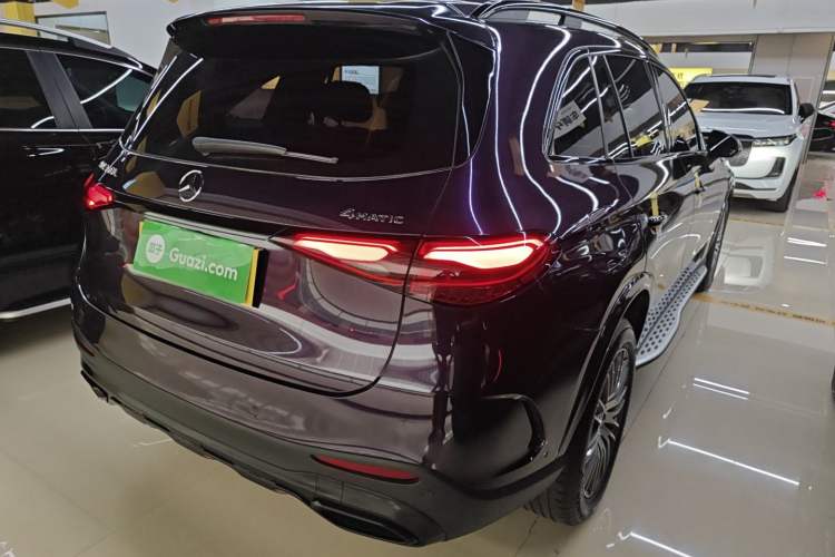Used Mercedes-Benz GLC 2023 GLC 300 L 4MATIC Dynamic 7-Seater Exterior 5