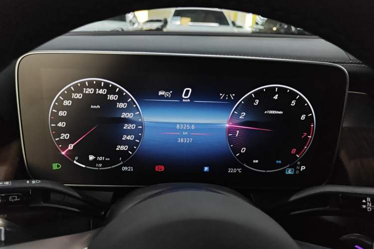Used Mercedes-Benz GLC 2023 GLC 300 L 4MATIC Dynamic 7-Seater Instrument Cluster
