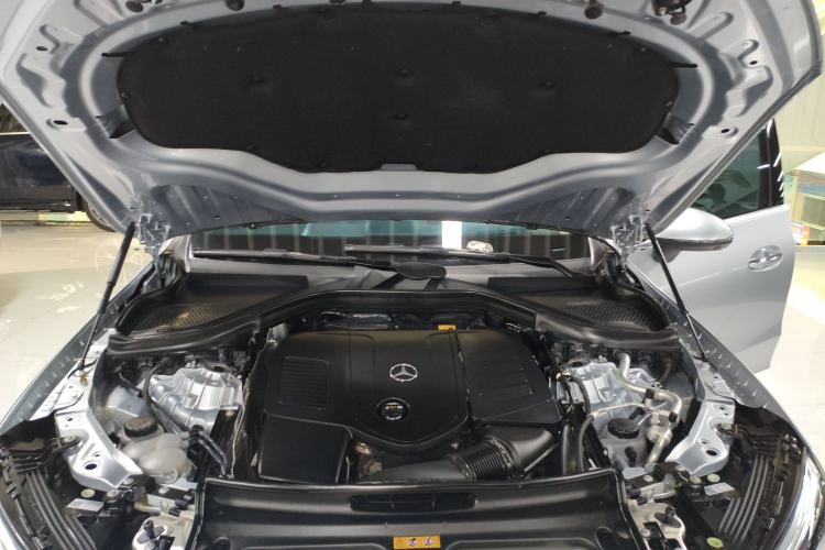 Used Mercedes-Benz GLC 2023 GLC 260 L 4MATIC Luxury 7-Seater Engine Bay