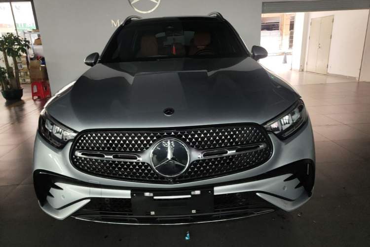 Used Mercedes-Benz GLC 2023 Refreshed GLC 300 L 4MATIC Dynamic Edition 5 Seats Front
