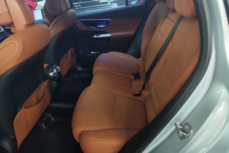 Used Mercedes-Benz GLC 2023 Refreshed GLC 300 L 4MATIC Dynamic Edition 5 Seats Left Rear Seat