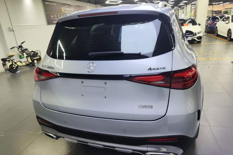 Used Mercedes-Benz GLC 2023 Refreshed GLC 300 L 4MATIC Dynamic Edition 5 Seats Rear