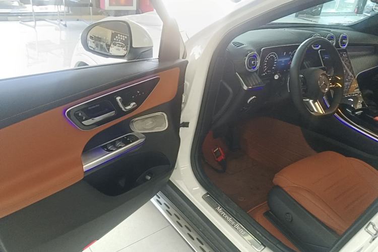 Used Mercedes-Benz GLC 2023 GLC 300 L 4MATIC Dynamic Edition 5-seater Driver Seat