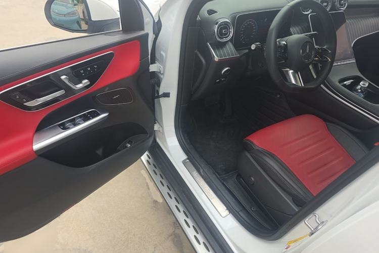 Used Mercedes-Benz GLC 2023 GLC 300 L 4MATIC Dynamic Edition 5-seater Driver Seat