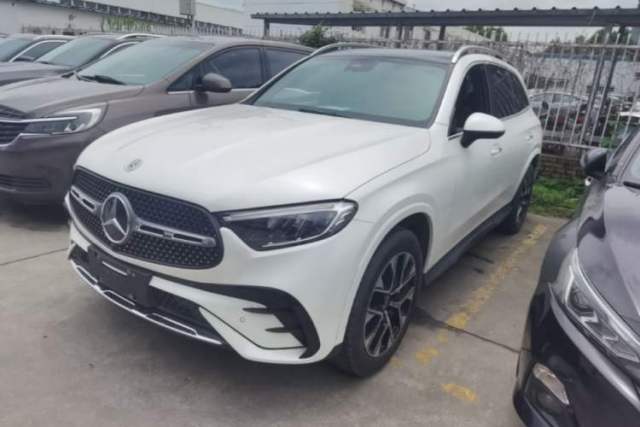 Used Mercedes-Benz GLC 2023 GLC 260 L 4MATIC Luxury Model 5 Seats