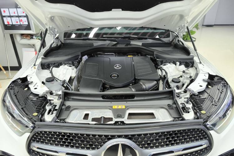 Used Mercedes-Benz GLC 2023 GLC 300 L 4MATIC Luxury 7-Seater Engine Bay