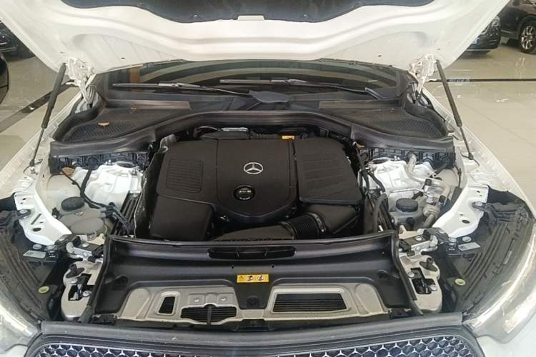 Used Mercedes-Benz GLC 2023 GLC 300 L 4MATIC Dynamic Edition 5-seater Engine Bay