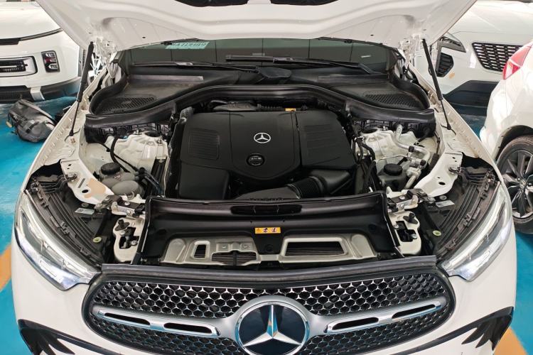 Used Mercedes-Benz GLC 2023 GLC 260 L 4MATIC Luxury 7-Seater Engine Bay