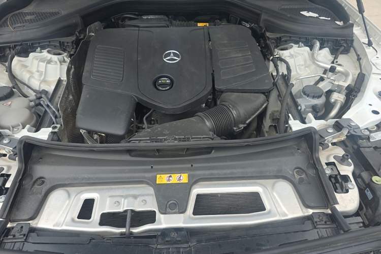 Used Mercedes-Benz GLC 2023 GLC 300 L 4MATIC Dynamic Edition 5-seater Engine Bay