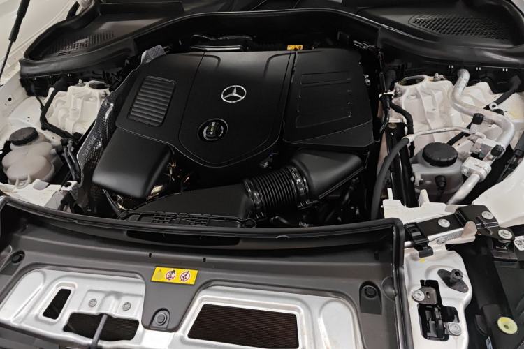 Used Mercedes-Benz GLC 2023 GLC 300 L 4MATIC Dynamic 7-Seater Engine Bay