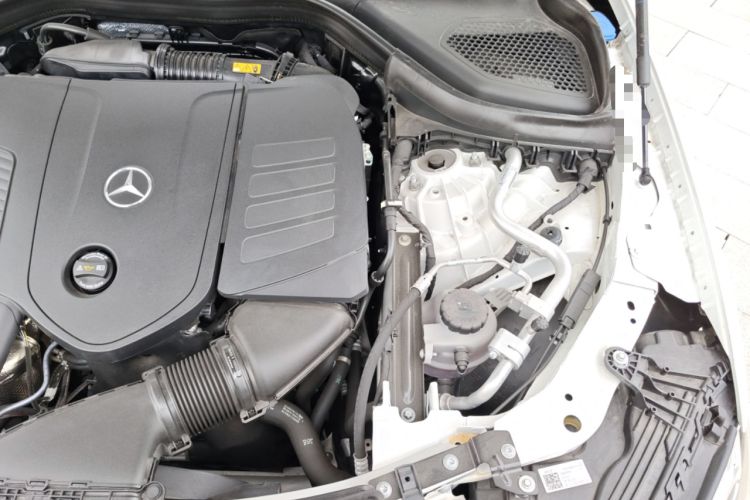 Used Mercedes-Benz GLC 2023 GLC 300 L 4MATIC Dynamic Edition 5-seater Engine Bay Left