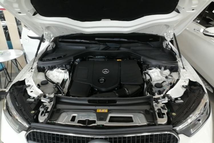 Used Mercedes-Benz GLC 2023 GLC 260 L 4MATIC Dynamic Edition 7-seater Engine Bay