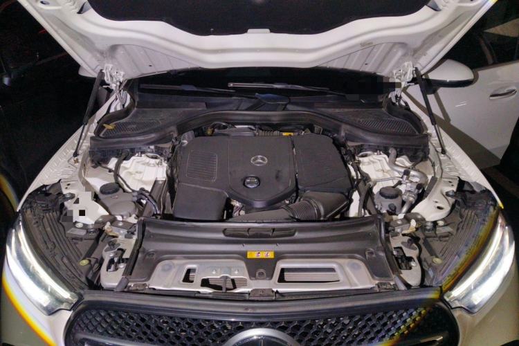 Used Mercedes-Benz GLC 2023 GLC 300 L 4MATIC Dynamic 7-Seater Engine Bay