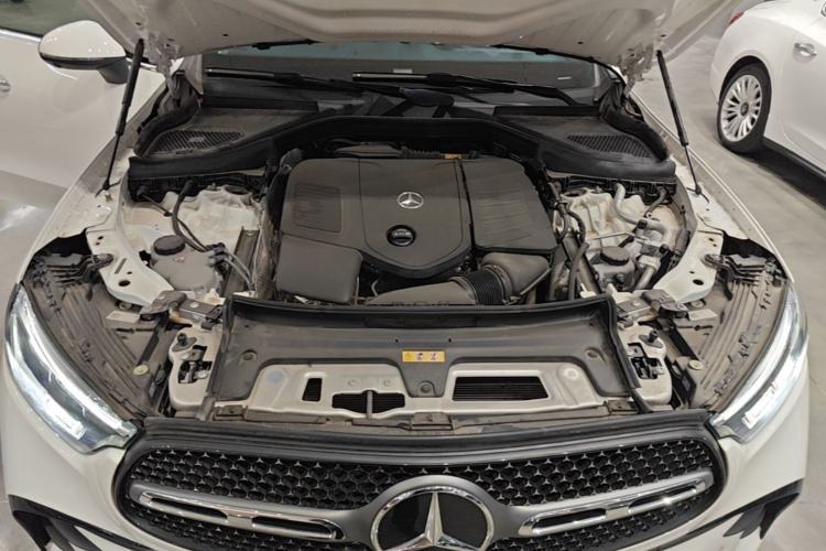 Used Mercedes-Benz GLC 2023 Refreshed GLC 300 L 4MATIC Dynamic Version 7-Seater Engine Bay