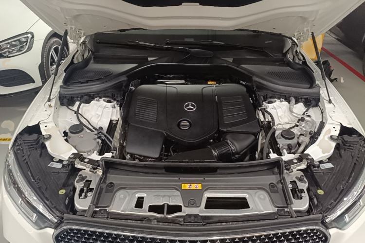 Used Mercedes-Benz GLC 2023 Facelift GLC 260 L 4MATIC Dynamic Version 5 Seats Engine Bay