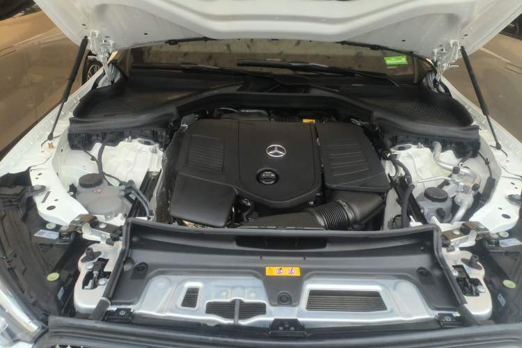 Used Mercedes-Benz GLC 2023 GLC 300 L 4MATIC Dynamic Edition 5-seater Engine Bay