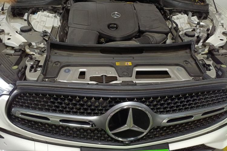 Used Mercedes-Benz GLC 2023 GLC 260 L 4MATIC Luxury 7-Seater Engine Bay