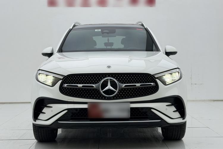 Used Mercedes-Benz GLC 2023 Facelift GLC 260 L 4MATIC Luxury Version 7-Seater Exterior 2