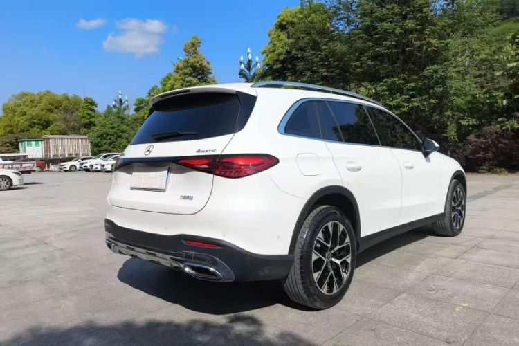 Used Mercedes-Benz GLC 2023 GLC 260 L 4MATIC Dynamic Edition 5-seater Exterior 4