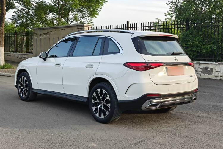 Used Mercedes-Benz GLC 2023 Facelift GLC 260 L 4MATIC Luxury Version 5 Seats Exterior 6