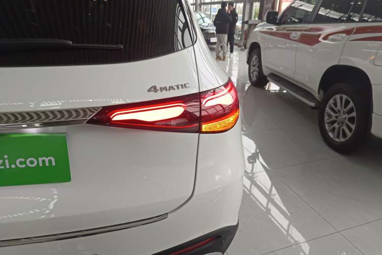 Used Mercedes-Benz GLC 2023 GLC 300 L 4MATIC Dynamic Edition 5-seater Exterior 6