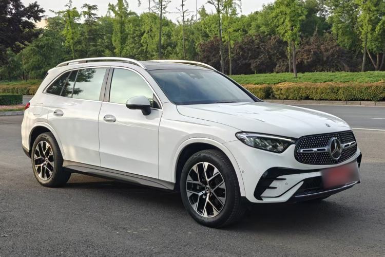 Used Mercedes-Benz GLC 2023 Facelift GLC 260 L 4MATIC Luxury Version 5 Seats Exterior 9