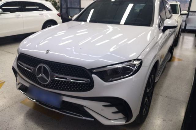 Used Mercedes-Benz GLC 2023 Facelift GLC 260 L 4MATIC Dynamic Version 5 Seats