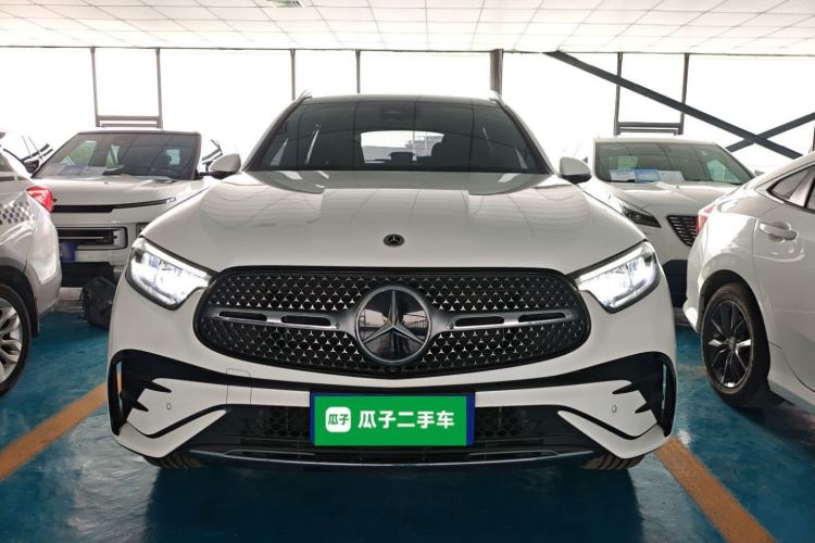 Used Mercedes-Benz GLC 2023 GLC 260 L 4MATIC Luxury 7-Seater Front