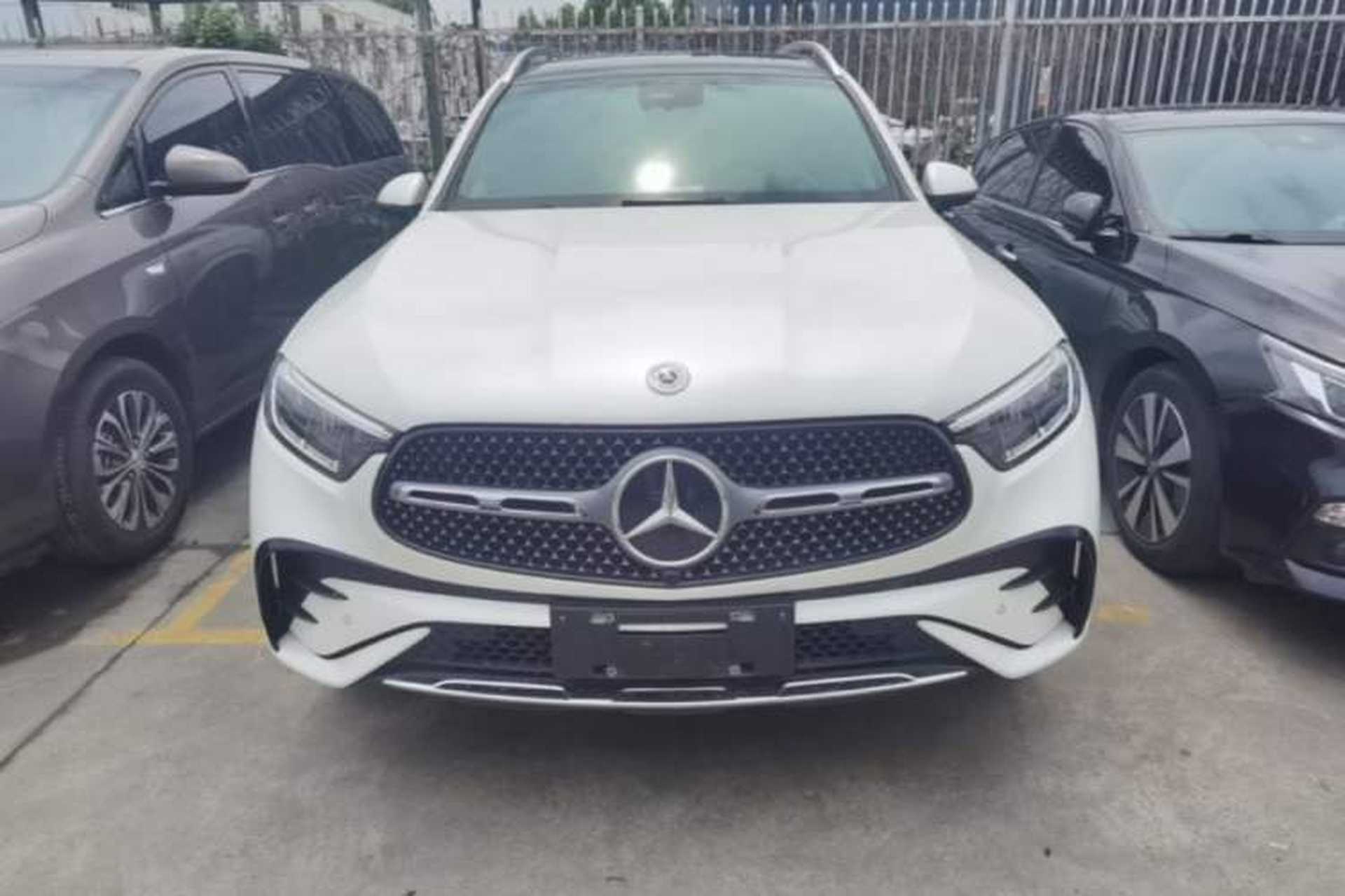 Used Mercedes-Benz GLC 2023 GLC 260 L 4MATIC Luxury Model 5 Seats Front