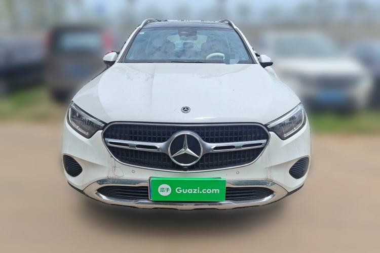 Used Mercedes-Benz GLC 2023 Facelift GLC 260 L 4MATIC Dynamic Version 5 Seats Front