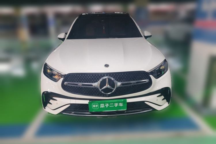 Used Mercedes-Benz GLC 2023 GLC 300 L 4MATIC Luxury 7-Seater Front