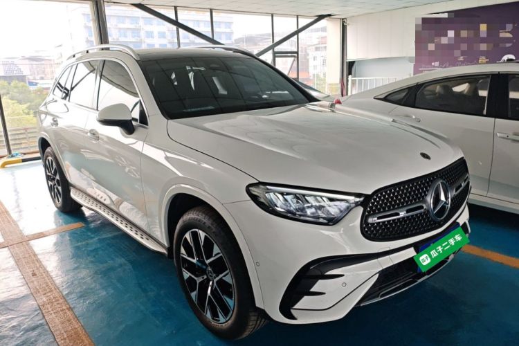 Used Mercedes-Benz GLC 2023 GLC 260 L 4MATIC Luxury 7-Seater Front Right 45 Deg