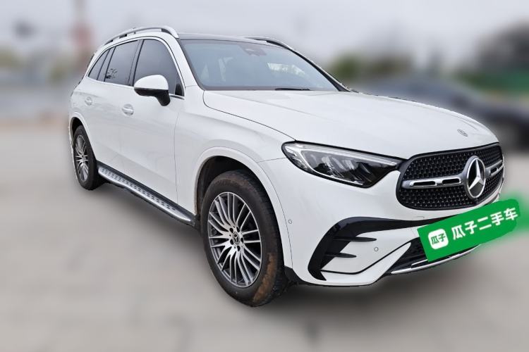 Used Mercedes-Benz GLC 2023 GLC 300 L 4MATIC Dynamic Edition 5-seater Front Right 45 Deg