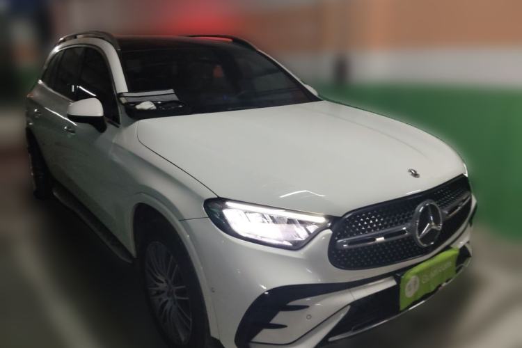 Used Mercedes-Benz GLC 2023 GLC 300 L 4MATIC Dynamic 7-Seater Front Right 45 Deg