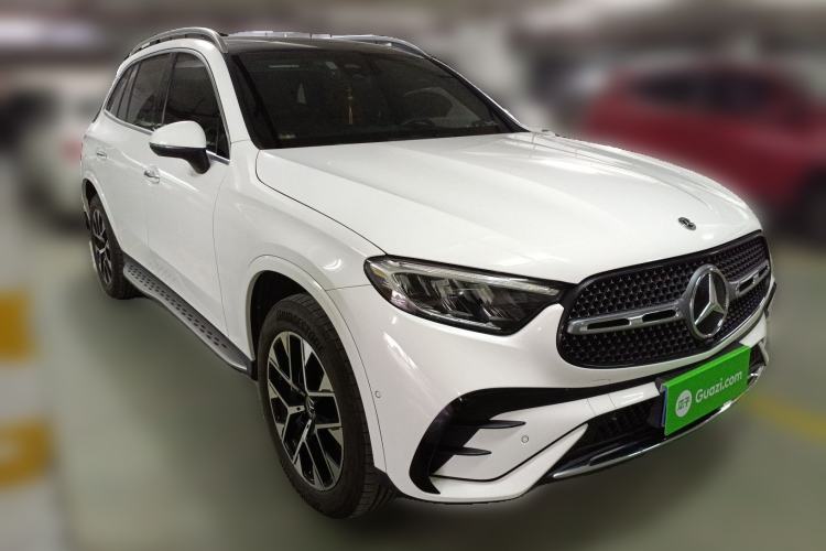 Used Mercedes-Benz GLC 2023 GLC 260 L 4MATIC Luxury 7-Seater Front Right 45 Deg