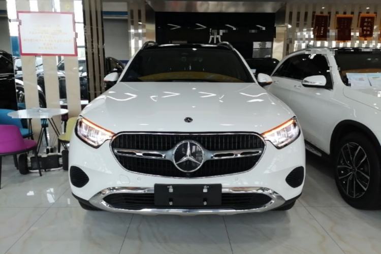 Used Mercedes-Benz GLC 2023 GLC 260 L 4MATIC Dynamic Edition 7-seater Front