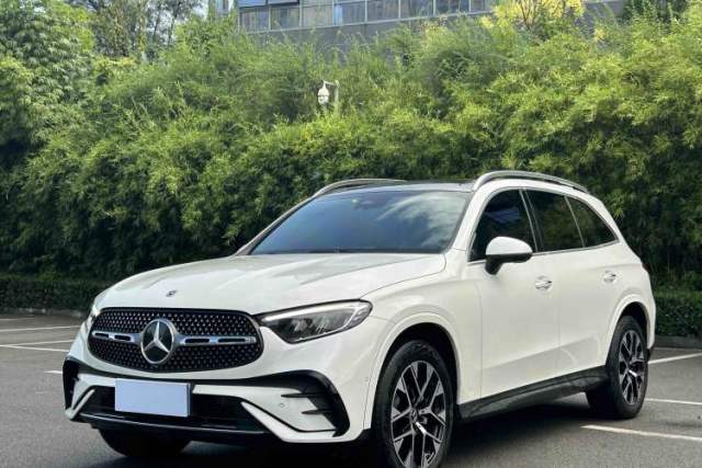 Used Mercedes-Benz GLC 2023 GLC 260 L 4MATIC Luxury Model 5 Seats